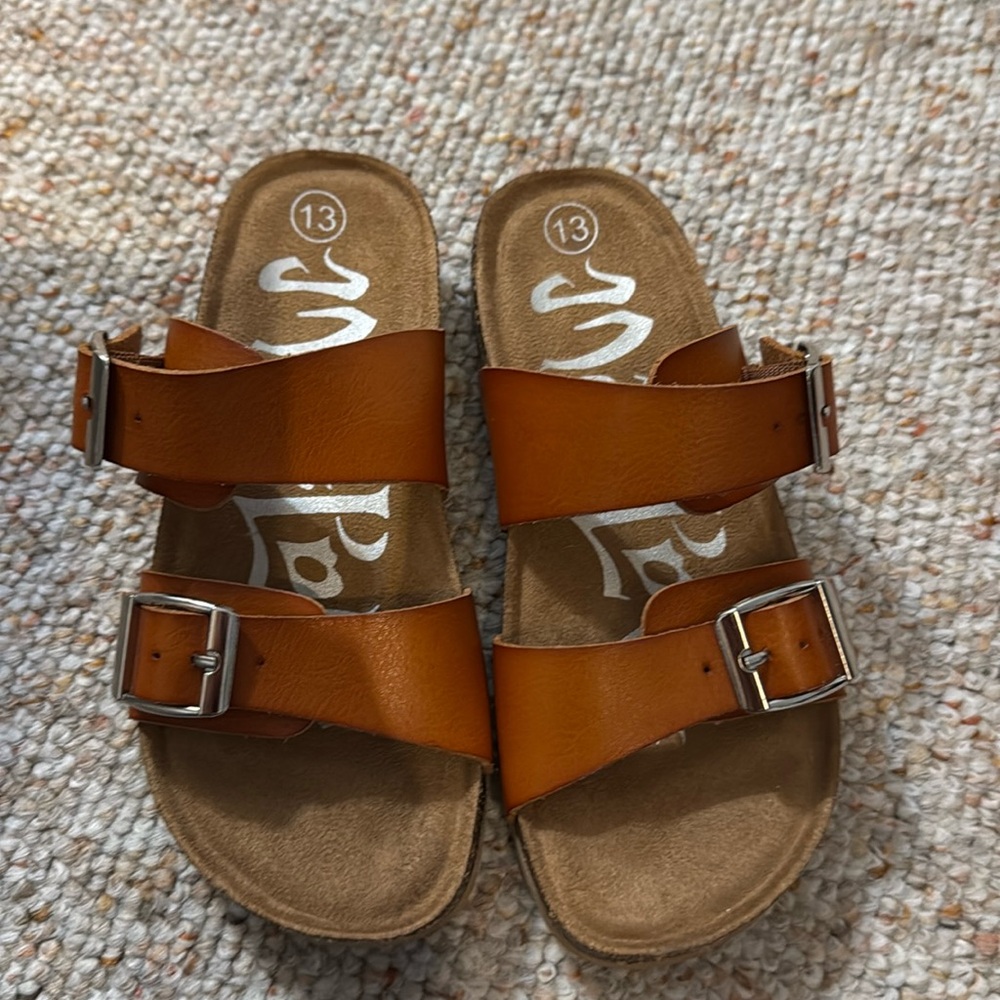 Mad love sandals size 13